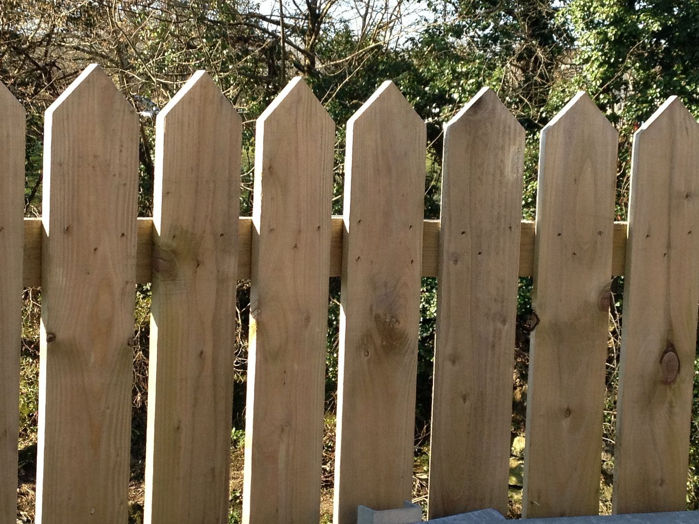 5 Pack 4Ft High Pointed Top Pickets 6&amp;quot; Wide Wood Garden Fence Picket Pales inside Discovering the Design of the Conner Gold Occasional Table Set by Picket House Furnishings