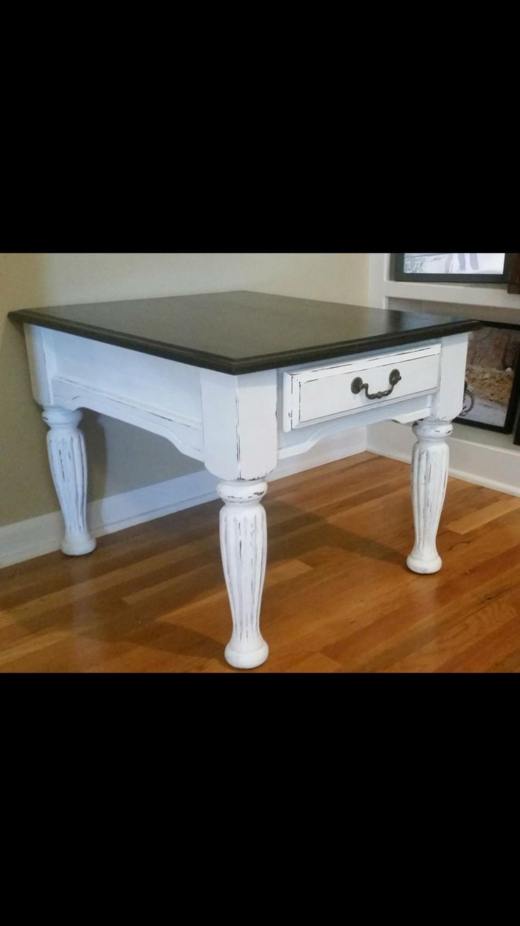 Pin By Alicia Sherman On Shabby Chic | Entryway Tables, Decor, Shabby Chic for Finding the Perfect Shabby Chic Entryway Table for Your Home Style