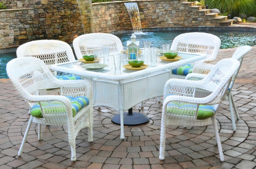 White Wicker Outdoor Dining Set within Designing Al Fresco Dining Experiences with the Gray White Wicker Set